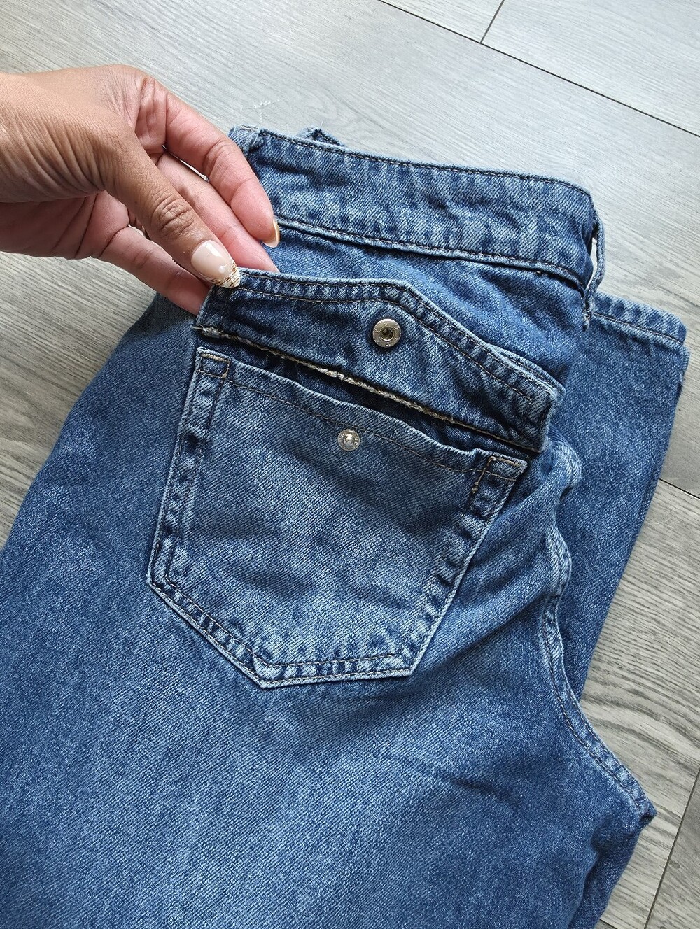 |$8| Aeropostale Baggy Wide Leg Blue Jeans Size 0 Reg EUC - Picture 8 of 8